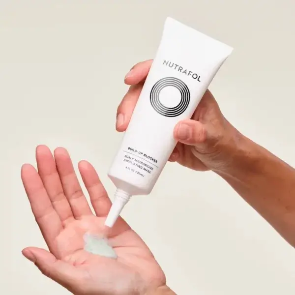 Nutrafol Build-Up Blocker Exfoliating Mask - Image 2